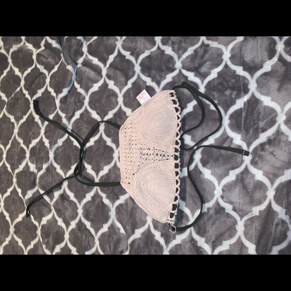 Xhiliration bikini top size XS